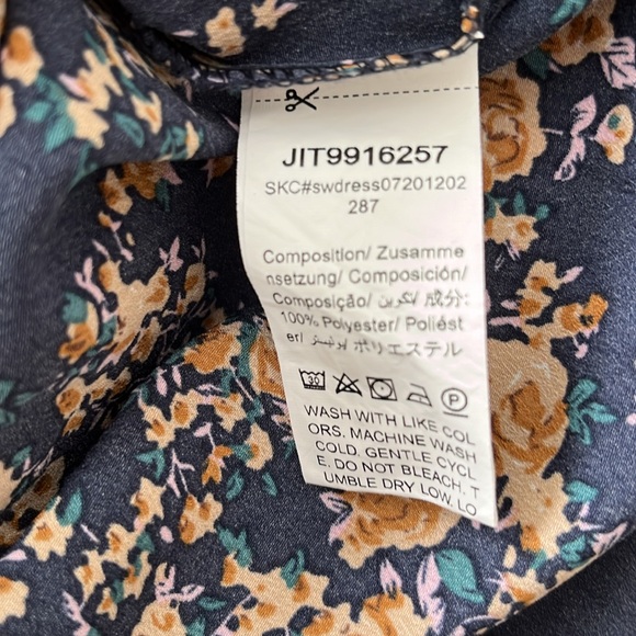 Shein Floral-print Shift Dress with Tie - Picture 11 of 12